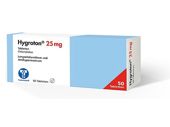 Packung mit Hygroton 25 mg Tabletten, enthält 50 Tabletten, wird als Diuretikum und blutdrucksenkendes Medikament verwendet.