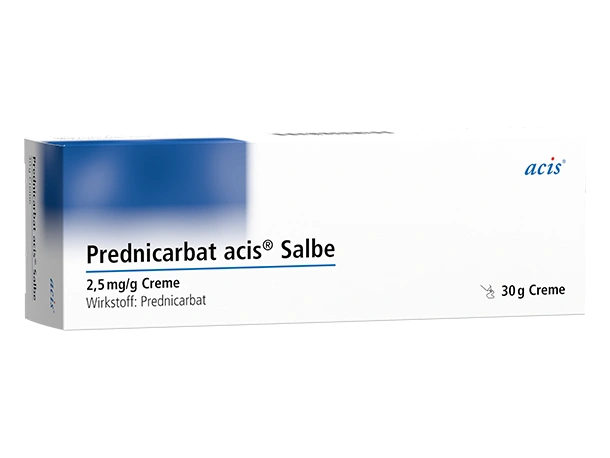 Eine rechteckige Schachtel Prednicarbat acis Salbe-Creme, gekennzeichnet mit 2,5 mg/g, mit blau-weißer Verpackung, Größe 30 g.